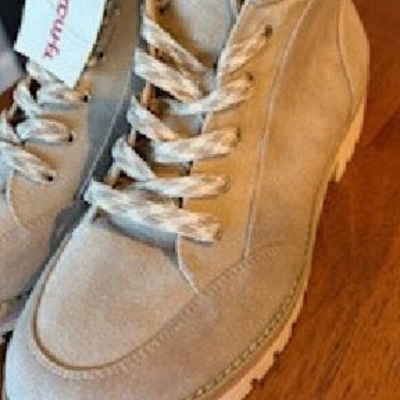 Sole Society Hiking Combat Boot Lace Up Faux Suede Beige Size 9 1/2 NWT - Picture 2 of 5